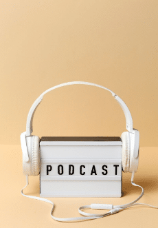 Tu podcast necesita algo más que micrófono: registrá tu marca